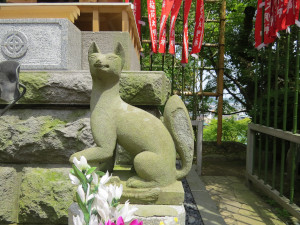 Beeld bij de Hasedera Tempel in Kamakura